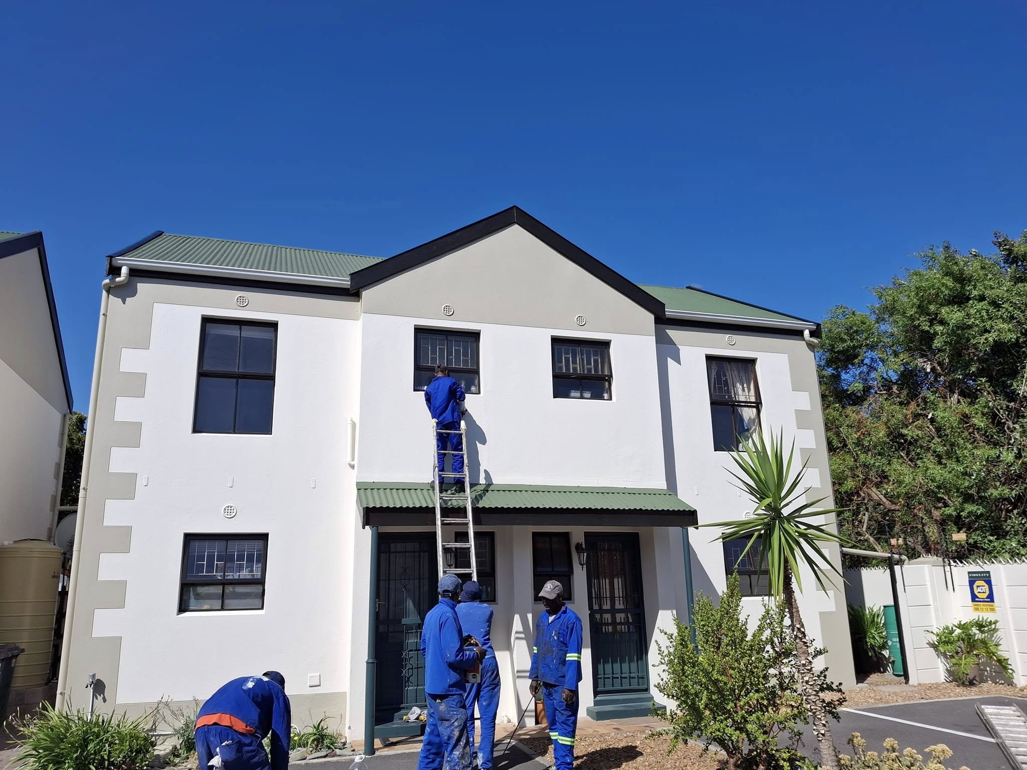 Complete Painting Project Gated Community Parklands